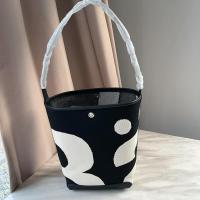 ราคา OLANG กระเป๋าสะพายผญ กระเป๋าทรงถัง กระเป๋าแรลลี่ ความจุใหญ่ กระเป๋าถือ ผ้าใบ กระเป๋าผ้า กระเป๋าช็อปปิ้ง (21629802882)