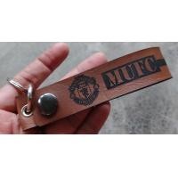 ราคา พวงกุญแจ แมนยู Manchester United MUFC พวงกุญแจหนัง PVC เกรด AAA พวงกุญแจแมนยู ยิงโลโก้ด้วยเลเซอร์ (16528793330)