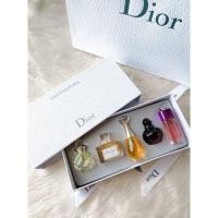 ราคา Sale น้ำหอมดิออร์ เซ็ตรวมรุ่นยอดนิยม หอมมากหรูหรามีระดับ รสนิยมชั้นนำ น้ำหอมดิออร์ กล่องแบร์นครบ (22592969514)
