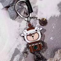 ราคา Starbuck ขาตั้งกล้อง Starbuck ห่วงโซ่การเดินเล่นทางออนไลน์ของคนดังร้านกาแฟพวงกุญแจรูปหมีนักบินอวกาศร้านตุ๊กตาตกแต่งของขวัญสำหรับคู่รัก (18570914115)