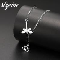 ราคา สร้อยคอสง่างามของผู้หญิงจี้แมลงปอและดอกบัวสร้อยคอไทเทเนียมเครื่องประดับแฟชั่น Kalung Baja Tahan Karat (22719650560)