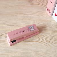 ราคา Sanrio เครื่องเย็บกระดาษพกพาเครื่องเย็บกระดาษลายการ์ตูนน่ารักๆ Hello Kitty Kuromi ที่เย็บกระดาษกระเป๋าเก็บเอกสารกันลื่นอุปกรณ์สำนักงาน (22899266467)