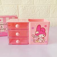 ราคา ZAU Sanrio Hello Kitty กล่องเก็บของเครื่องประดับลิ้นชักคู่ลายการ์ตูนเมโลดี้สติ๊กเกอร์เครื่องประดับสองชั้นที่ใส่ปากกาตั้งโต๊ะของขวัญเด็กผู้หญิง (22840643460)