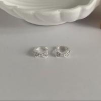 ราคา littlegirl gifts Bow hoop earrings ต่างหูห่วงเงินแท้รูปโบว์ฝังเพชร (23044008888)