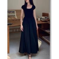 ราคา เดรสยาวเข้ารูป เนื้อผ้ายืดหยุด ทรงสวย ใส่สบายค่ะ (22547673372)