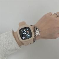 ราคา Jam Tangan Elektronik นาฬิกาผู้หญิงหน้าปัดสี่เหลี่ยมเรียบง่าย (21266652631)