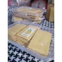 ราคา ขนมปังชีส ไส้สับปะรดกวน (22551491372)
