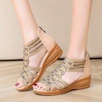 ราคา รองเท้าแตะ Wedge สบายรองเท้าสตรีสำหรับฤดูร้อนสุภาพสตรีรองเท้าแตะโรมันแฟชั่นผู้หญิงรองเท้าแตะสีดำรองเท้าส้นสูงส้นเตารีด (8591622310)