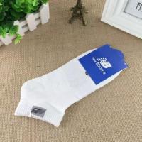 ราคา ถุงเท้า New Balance ถุงเท้า นิวบาลานซ์ ระบายอากาศได้ดี ใส่ได้ทั้งชายและหญิง ส่งจากไทย (16002024019)