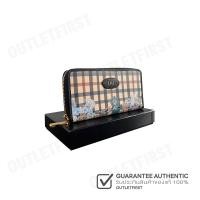 ราคา DAKS รุ่น House Check Flower Long Wallet Code WWEG312S1BLLN กระเป๋าสตางค์ใบยาว กระเป๋าผู้หญิง กระเป๋าแฟชั่น (23190266638)