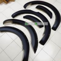 ราคา คิ้วล้อ Ford Ranger ขนาด 6 นิ้วมีหมุด สีดำด้าน ใส่ปี 2012 2014 (10224524187)