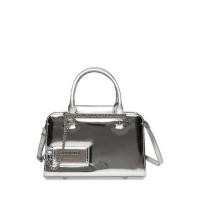 ราคา Steve Madden รุ่น BVINKA กระเป๋าถือผู้หญิง สีเงิน (23220542469)