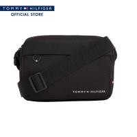 ราคา Tommy Hilfiger กระเป๋า ผู้ชาย รุ่น AM0AM12972 BDS สีดำ (22786486548)