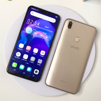 ราคา vivo V9 แรม 6 รอม 128 GB หน้าจอ HD 6 26 นิ้ว เอนดอย 8 1 ระบบแสกนนิ้นิ้วมือและแสกรนใบหน้า ติดฟิล์มกระจกให้ฟรี (13897619640)