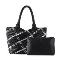 ราคา LIKEBAG กระเป๋าแฟชั่นสตรีกระเป๋าถือกระเป๋าถือกระเป๋าสะพายไหล่หนัง PU ความจุขนาดใหญ่กระเป๋าทอขนาดใหญ่ (21772581709)