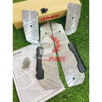 ราคา ชุดแผ่นวางเท้า Honda Forza350 H2C แท้ศูนย์ (11844247977)