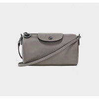 ราคา กระเป๋าสะพายไหล่ Le Pliage Xtra Collection กระเป๋าสะพายไหล่ Longchamp สำหรับสุภาพสตรี (22211309565)