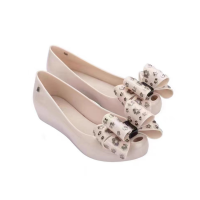 ราคา รองเท้า Melissa สำหรับผู้หญิง2022ขาตั้งกล้องรองเท้าส้นเตี้ยรองเท้าปากปลาแม่ลูกของตกแต่งคันธนูลายดอกไม้ (18973145877)