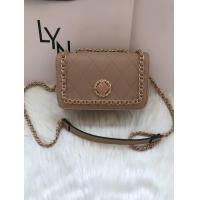 ราคา กระเป๋าสะพายข้าง LYN หน้าโซ่ รุ่น 8 นิ้ว มีอุปกรณ์ครบ รุ่นตามหาเเต่งโซ่สีทอง (14060137068)