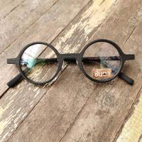 ราคา แว่นวินเทจ CHINTA กรอบแว่นตาชินตา รุ่น Khomwood ทรงกลม ขนาดกลาง กรอบดำขาลายไม้ เลนส์ใส รองรับการนำไปตัดเลนส์สายตา ใส่ได้ทั้งชายและหญิง (5024016610)