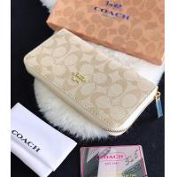 ราคา Coachเกรดมิลเลอร์ งานสะพาย ได้crossbody งานหนังนิ่มวัสดุดี มีช่องใช้งานสามช่อง จุของได้เยอะ ซ้ายขวา มีช่องซิปกลาง งานเป๊ะปั๊มทุกจุด พร้อมสายสะพายยาวปรับระดับได้ อุปกรณ์ ถุงผ้า การ์ด (12509547395)