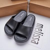 ราคา Melissa รองเท้าผู้หญิงบรอดแบนด์แพลตฟอร์มรองเท้าแพลตฟอร์มกันลื่นรองเท้าขนมปังสบาย ๆ เหยียบอึคำเดียวลากพื้นหนา (22057088741)