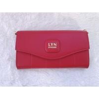 ราคา LYN กระเป๋าสตางค์ใบยาว มี 4 สี พร้อมสายสะพายโซ่ หรทอถือเเบบคลัช สวยพร้อมกล่อง (23305508885)