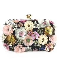ราคา Women Bags Clutches Fashion dinner bag ladies hand embroidered flower beaded bag banquet wedding party bag (21155537135)