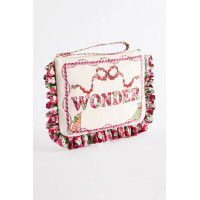 ราคา Cath Kidston กระเป๋าสำหรับผู้หญิง Wrislet Pouch ลาย Christmas House สี Cream (23268883535)