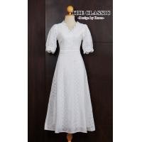 ราคา M 4XL The classic korea design presents เดรสยาวผ้าฉลุงานปัก ใช้ผ้าเนื้อดีปีกลวดลายรอบตัว ตัดต่อตกแต่งด้วยลูกไม้อีกหลายลาย (21412011530)