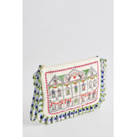 ราคา Cath Kidston กระเป๋าสำหรับผู้หญิง Wristlet Pouch ลาย Christmas House สี Cream (23268955017)