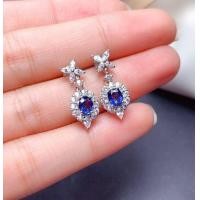 ราคา ต่างหูเงินแท้ชุบทองคำขาวประดับพลอยไพลินแท้ล้อมเพชรสวิสน้ำงามสวย (16115261515)