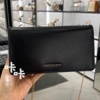 ราคา พร้อมส่ง ck Limited สิงคโปร์10680911 กระเป๋าสตางค์ ใบยาว ทรงคลัทช์ พร้อมสายโซ่คล้อง สําหรับผู้หญิง (20895771270)