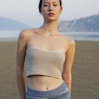 ราคา knitCircle SHELL Tube top 3 สี เกาะอกไหมพรม ลายทอแนวนอน มีเชือกร้อยด้านหลัง ปรับระดับได้ มียางด้านใน แนะนำสวมใส่ฝั่งที่มียางอยู่ด้านบน (17573972208)