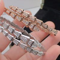 ราคา สร้อยข้อมืองูผู้หญิงเพชรเต็มรูปแบบสีโรสโกลด์ Ins ออกแบบกำไลข้อมือรูปกระดูกงูของขวัญวันเกิด (11144726900)