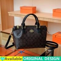 ราคา กระเป๋าถือโค้ชดั้งเดิม2024ใหม่กระเป๋ากระเป๋าโท้ทหนัง PU ผู้หญิงกระเป๋ากระเป๋าสะพายเดียวสีดำแบบไขว้ตัว MODE Korea กระเป๋าสะพายไหล่ความจุขนาดใหญ่สำหรับนักเรียนกระเป๋าช้อปปิ้งกระเป๋าทำงาน (22150667629)