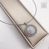 ราคา จี้เพชรออกงาน จี้เพชรออกงานทรงกลมเน้นดีไซน์สวยสำหรับออกงาน (22245407054)
