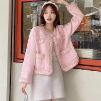ราคา เสื้อคลุมผู้หญิงสไตล์ชาแนลเสื้อไหมพรมผู้หญิงแบบใหม่ฤดูใบไม้ร่วงและฤดูหนาวปี2023เสื้อคาร์ดิแกนผ้าถักขนมิงค์ทรงหลวมใส่ด้านนอกแบบหนาแมทช์ลุคง่าย (20924122281)
