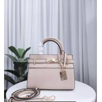 ราคา กระเป๋าสะพาย lyn ทรง kl mini ต้องมี แมทง่าย สวยมาก (21507864832)