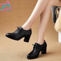 ราคา ZAZA ผู้หญิงแฟชั่นบูทสำหรับผู้หญิงรองเท้าหนังนิ่ม2023รองเท้าบูทหุ้มข้อส้นสูงพื้นรองเท้าหนาหุ้มข้อรองเท้าหนังสีดำ Kasut Perempuan สไตล์เกาหลี (20591647703)