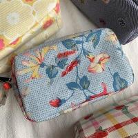 ราคา มาใหม่ล่าสุด Cath Kidston กระเป๋าเครื่องแต่งหน้ากันน้ำ กระเป๋า กระเป๋าถือรุ่นเล็ก15x10x6cm (20838364068)