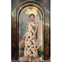 ราคา ชุดเดรสผ้าอิตตาลี่ คอหัวใจ แขนกลีบบัว กระโปรงทรงเอลายดอก3D กุหลาบ (22761434869)