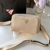 ราคา กระเป๋าสะพายข้าง Guess 2 ช่องซิบ หนังสวยหรูมาก (21845906353)
