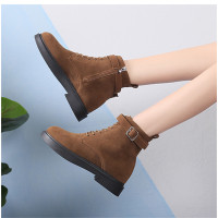 ราคา รองเท้าบูทมาร์ตินคุณภาพสูง รองเท้าบูทสตรีเกาหลี มีให้เลือกทั้งสีน้ำตาลและสีดำ รองเท้าบูทมาร์ตินแบบผูกเชือก รองเท้าบูทหนังกลับแบน (12446158888)