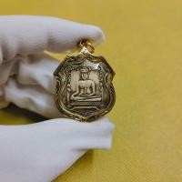 ราคา จี้พระ หลวงพ่อโต พระพุทธไตรยรัตนายก วัดพนัญเชิง จ พระนครศรีอยุธยา เลี่ยมกรอบอย่างดี พร้อมบูชา (16653532483)