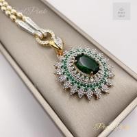 ราคา เฉพาะจี้ จี้พลอยไพลินมรกตlสังเคราะห์ล้อมเพชรแซมน้ำเงินเขียวล้อมเพชร สำหรับออกงาน ขนาดสูงประมาณ 5 cm (22757972744)