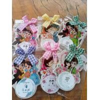 ราคา ของชำร่วยงานแต่ง ที่เปิดขวดคละลาย จำนวน50ชิ้น ราคารวมป้ายชื่อนะคะ มีแม่เหล็กติดตู้เย็นได้ ราคาชิ้นละ 10 บาท (16094382020)