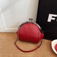 ราคา Retro Red ผู้หญิง กระเป๋าสะพายแฟชั่น 2024 กระเป๋าสะพายข้างสไตล์ใหม่ เปลือกหอย โซ่กระเป๋า สายคล้อง สไตล์เกาหลี นุ่ม PU หนัง กระเป๋าถือ (22765950022)