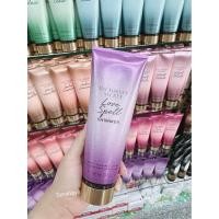 ราคา Victoria s Secret Love Spell Shimmer Fragrance Lotion 236ml ของแท้ (16713167762)