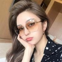 ราคา Sunglasses for Women New Fashion Women Sunglasses Womens Ocean Lens Rimless UV400 Sun Glasses Shades for Women Woman (21472734808)